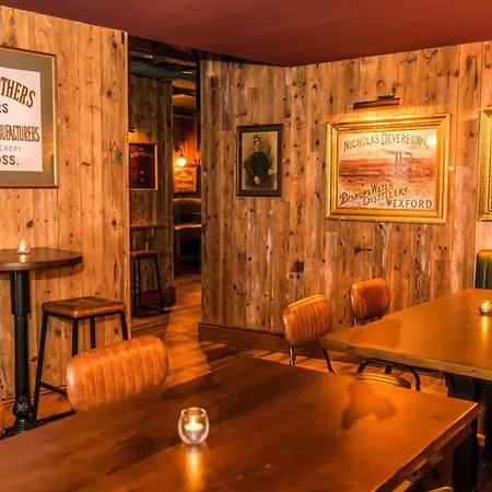 Hotel Crown Quarter Wexford