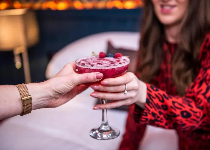 酒店 Crown Quarter *