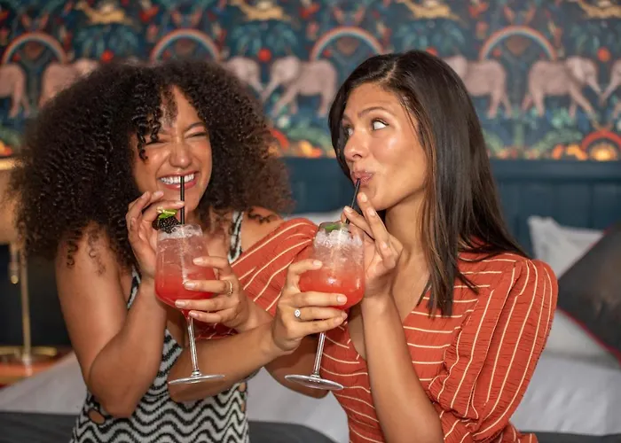 Crown Quarter * Wexford