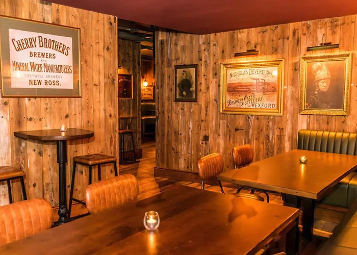 Hotel Crown Quarter Wexford